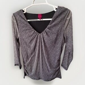 Womens Long Sleeve Blouse Size XS Herringbone Neutral Scoop V-neck Casual shirt